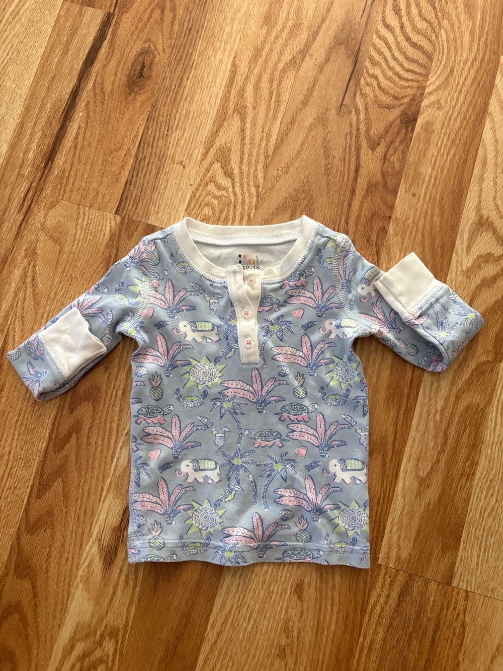 Roller Rabbit Paradise Pajama Top